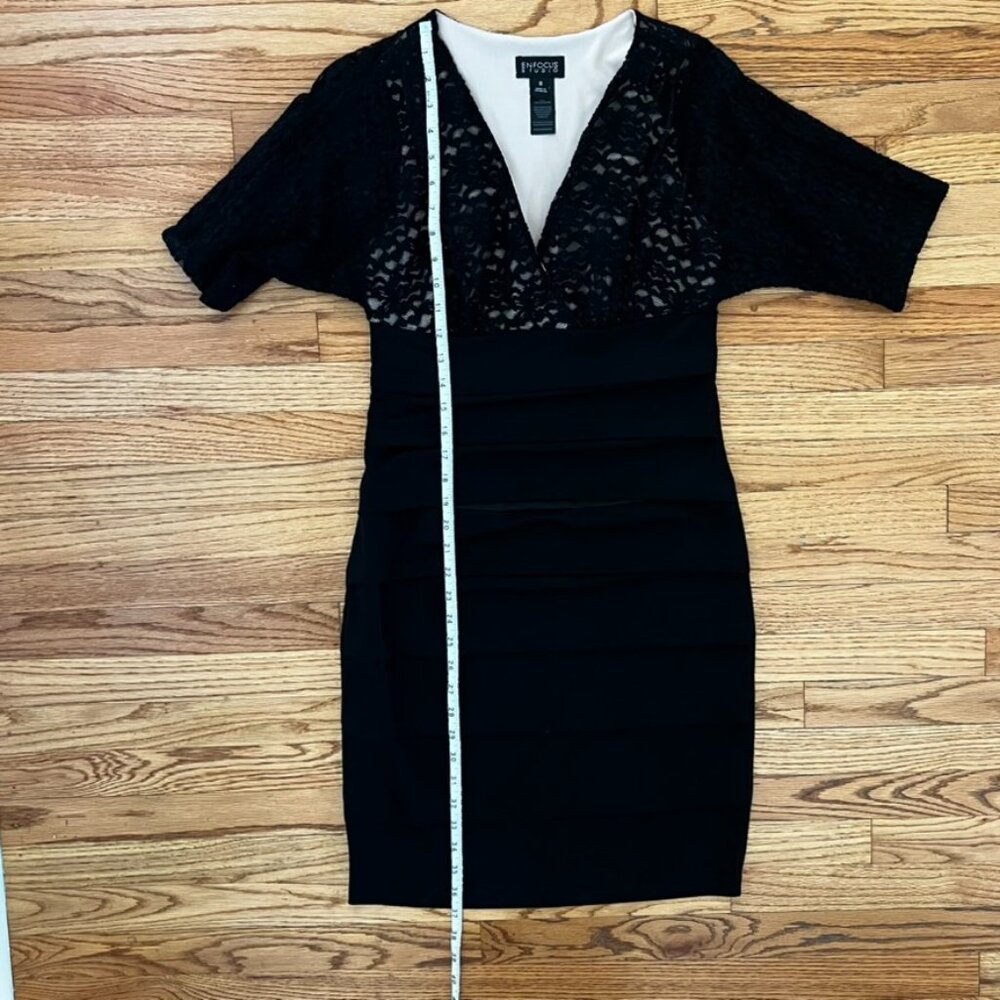 Little Black Dress LBD Size 8 Plunging Neckline Romantic Hourglass Wedding - Picture 13 of 14